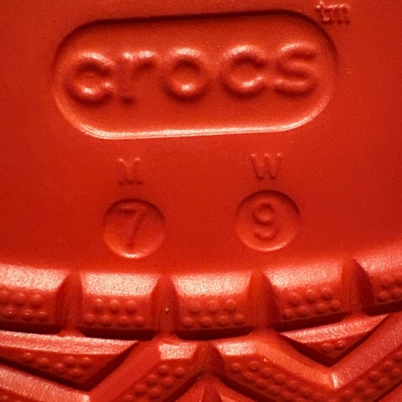 Cars Crocs New! - Picture 5 of 5